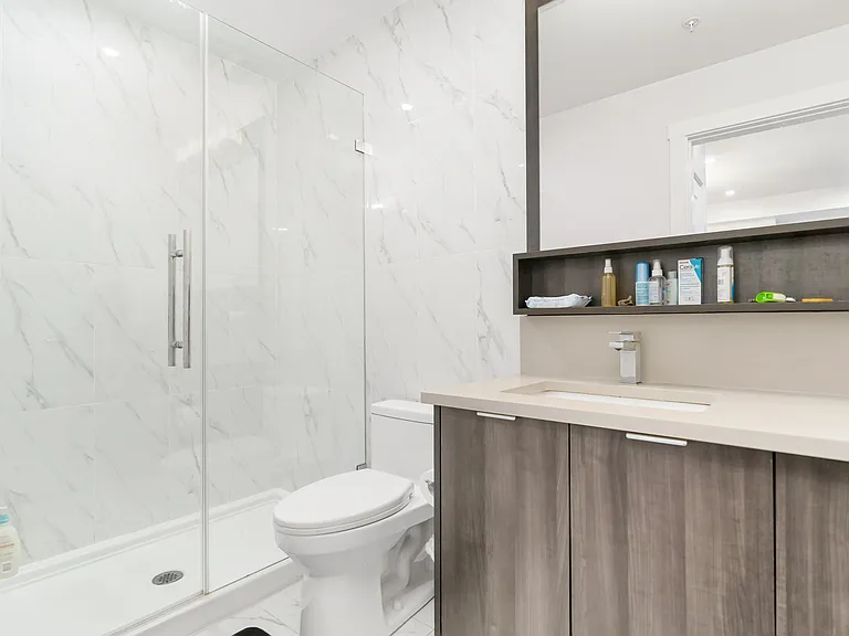 14438 72nd Ave #203 — Photo 7