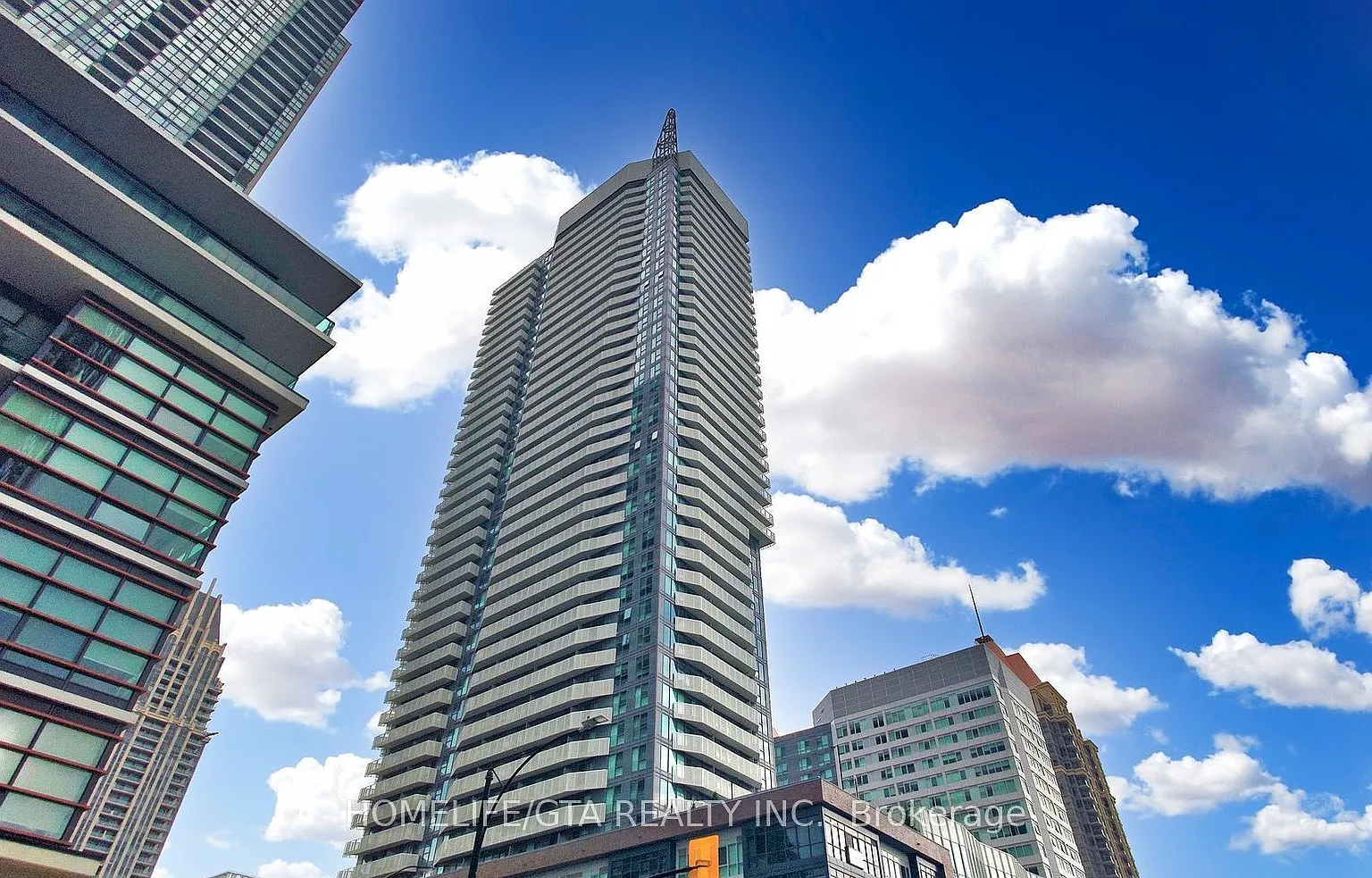 Wesley Tower — Photo 1