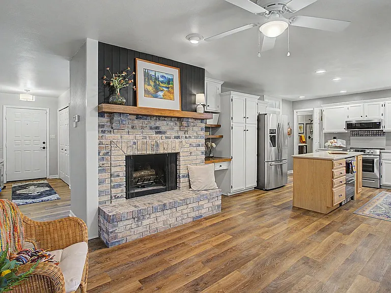 735 Big Valley Dr — Photo 8