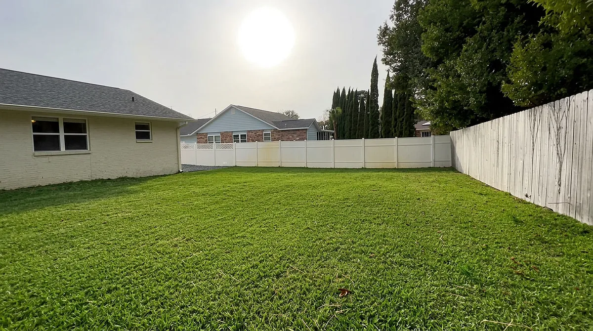 Backyard 1 - 705 Swan Ln