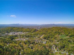 Mountainbrook Rd, Asheville, NC 28805