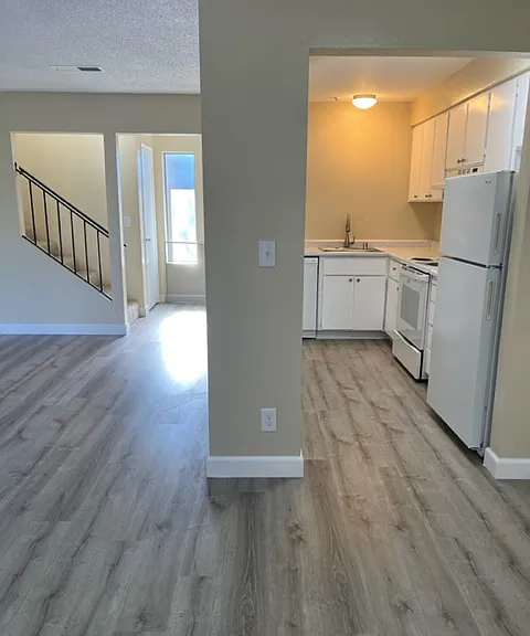 Matanzas Garden Apartments — Photo 7