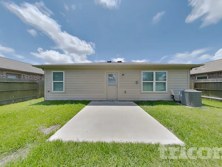 829 Painted Bison Dr — Photo 15
