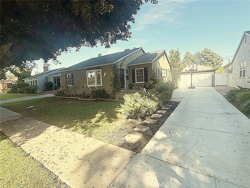 1st image of 3502 Heather Rd