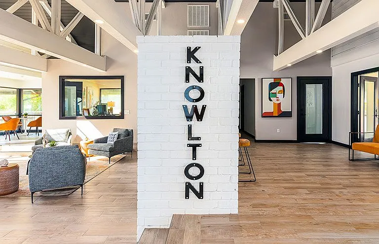 Knowlton Apartment Homes — Photo 12