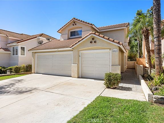 2nd image of 5561 El Palomino Dr