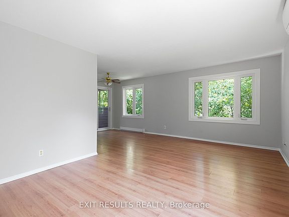 5th image of 1035 Cummings Ave #J-13