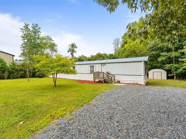 4919 Old Greensboro Rd, Randleman, NC 27317