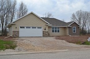 2nd image of 1448 Hunter Ave