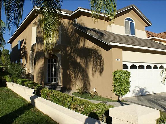 4th image of 935 S Sedona Ln