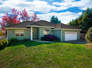2355 NW Witherspoon Ave, Roseburg, OR 97471