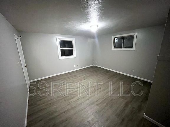 5th image of 236 S Mary Ellen St APT C