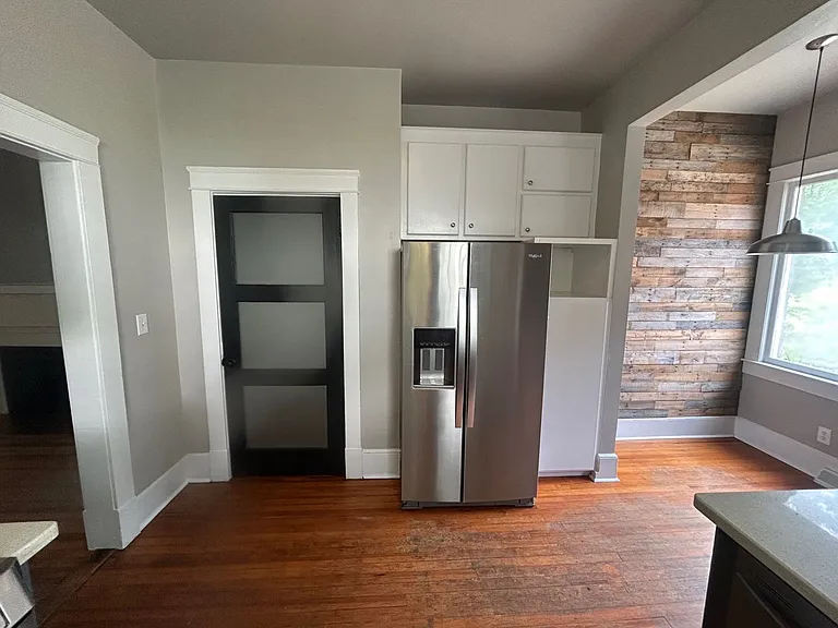 2827 Wilmot Ave — Photo 27