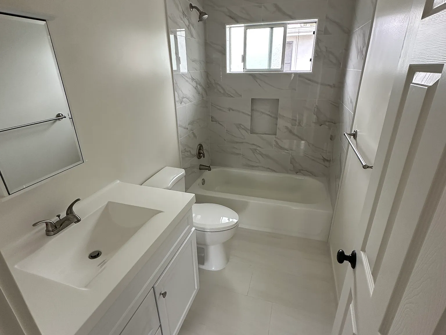 Studio, $2,495 — Photo 3