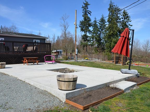 3rd image of 19212 26th Ave NW