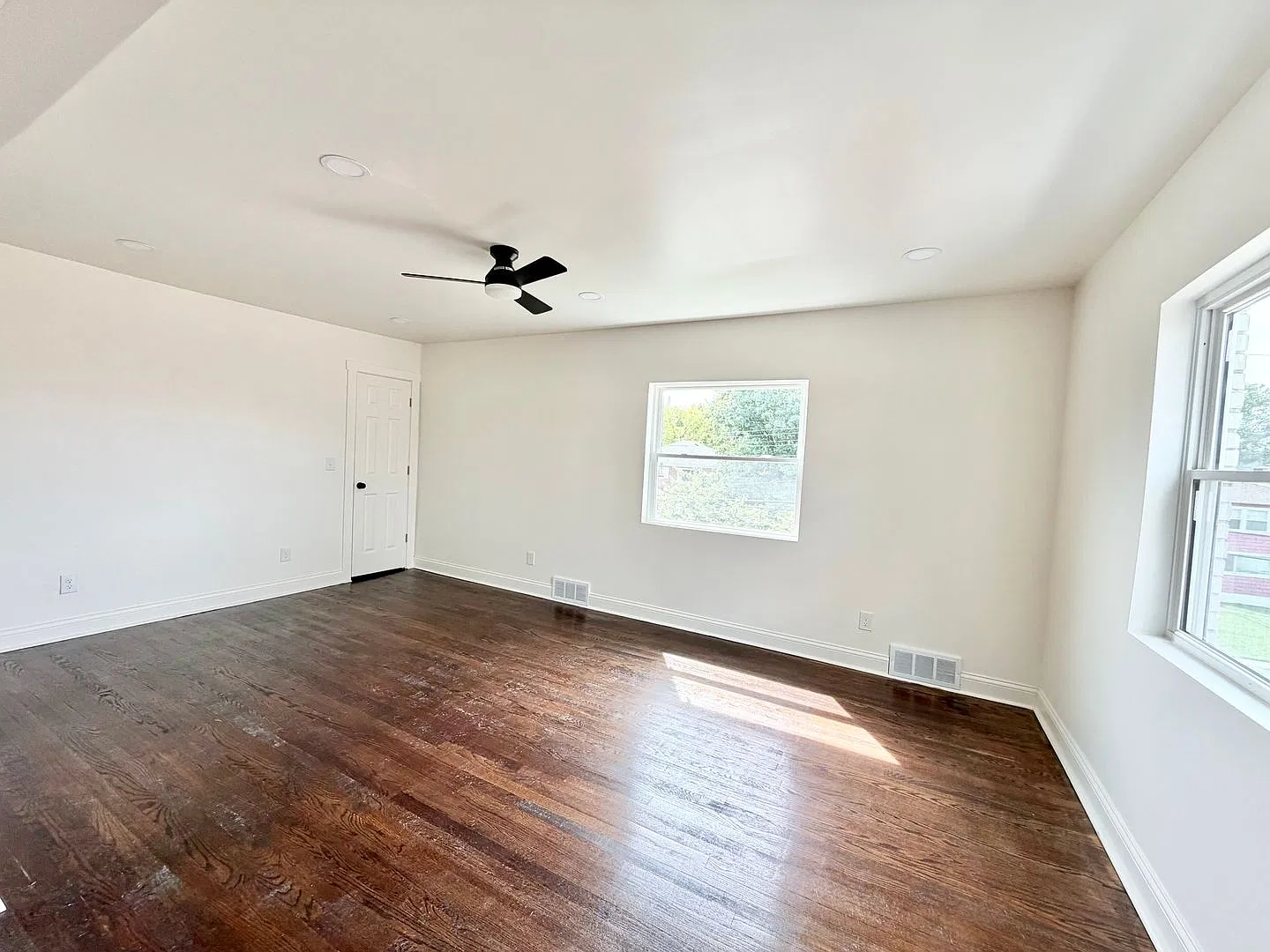 3026 Hegry Circle — Photo 3