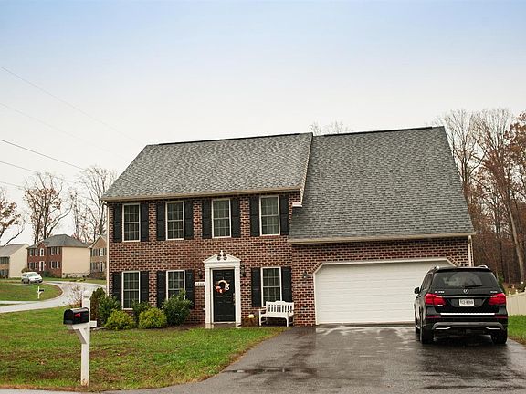 5th image of 1200 Forest Edge Dr