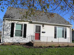 2011 Chandler St SW, Cedar Rapids, IA 52404