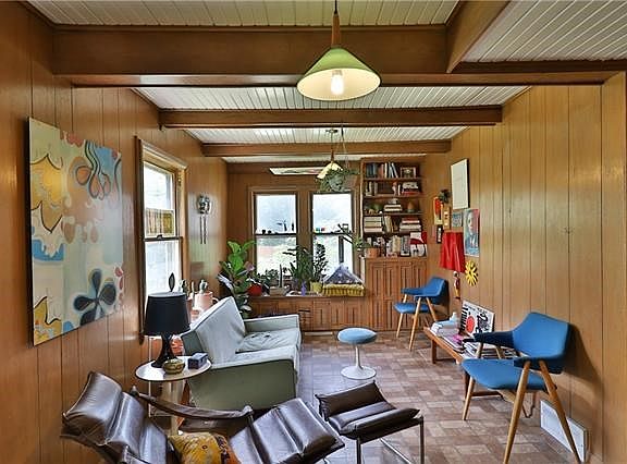 4th image of 325 Kensington Ave