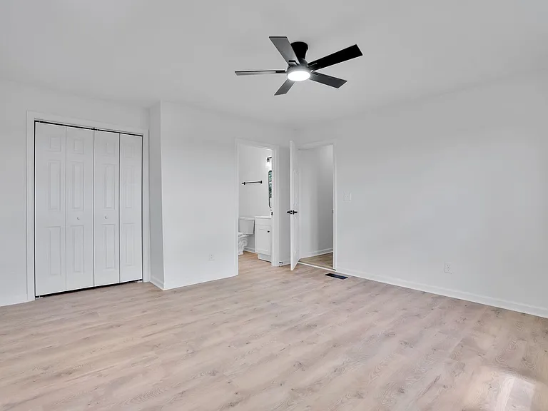 1857 Memorial Dr — Photo 19