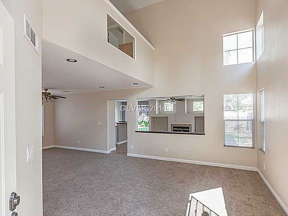 3rd image of 8998 Dulcimer Ln