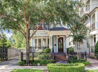 1210 W 22nd St, Houston, TX 77008