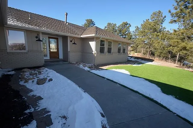Walkway to front door