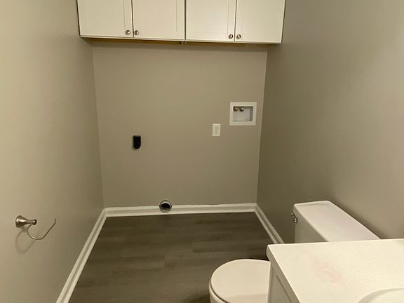 5th image of 2035-2035 Cabin Ln