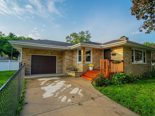 201 S Pennsylvania St, Hobart, IN 46342