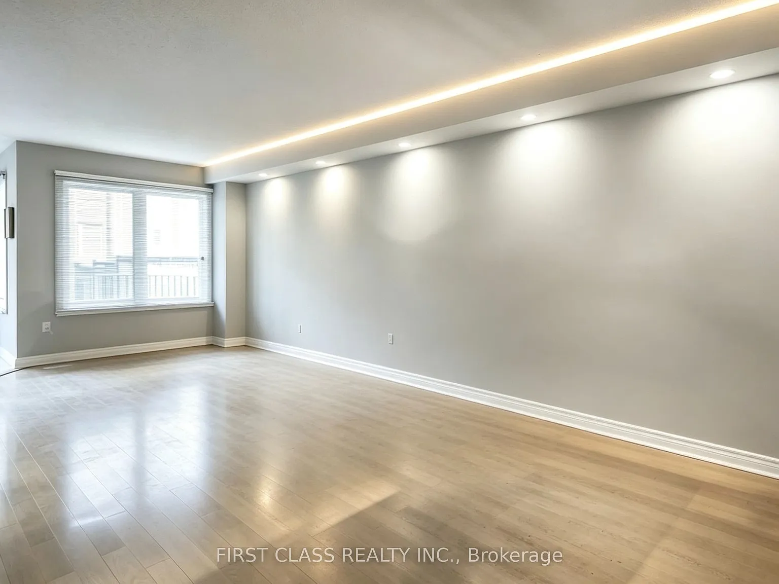 3 bed, $3,400 — Photo 4