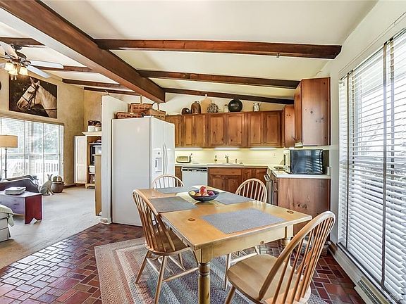 5th image of 3911 Gardenview Dr