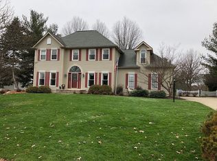 7596 Lakedge Ct, Hudson, OH 44236