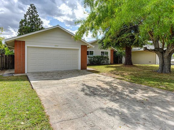 2nd image of 4262 Lusk Dr