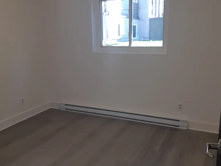 32 Washburn St #12 — Photo 12