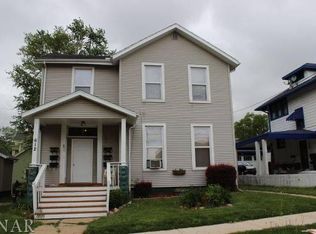 612 N Roosevelt Ave APT 4, Bloomington, IL 61701