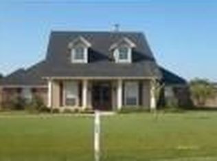 805 Brittany Ln, Bossier City, LA 71111