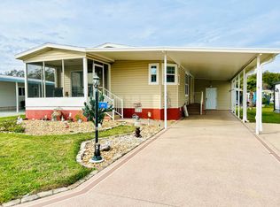 29 Lattice Dr #585, Leesburg, FL 34788