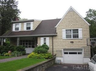 94 Wilmot Rd, Scarsdale, NY 10583