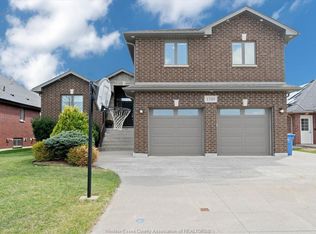 1310 Deer Run Trl, Lakeshore, ON