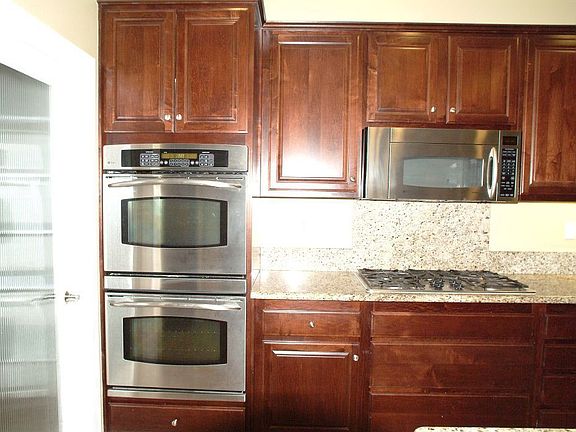 5th image of 35317 Trailside Dr