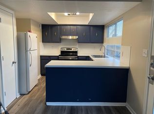 6211 E 127th St, Grandview, MO 64030