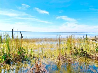 1200 Northshore Dr, Eustis, FL 32726