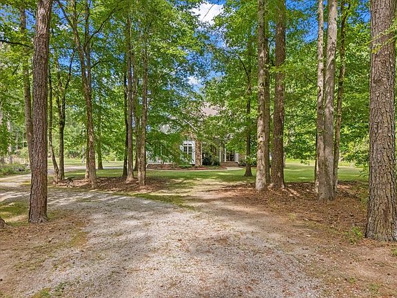 5th image of 1731 Indian Woods Dr