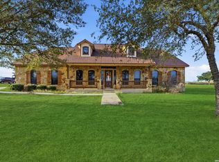 3036 State Highway 97W, Floresville, TX 78114