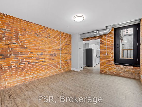 5th image of 2870 Dundas St W #212