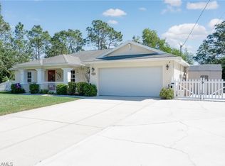 733 Fuller Ave S, Lehigh Acres, FL 33974