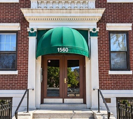 1st image of 1560 Commonwealth Ave APT 4