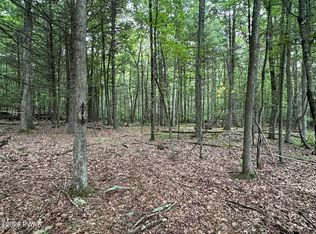 LOT 11 Holiday Dr, Hawley, PA 18428