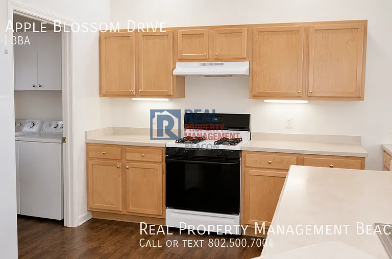 14 Apple Blossom Dr — Photo 9