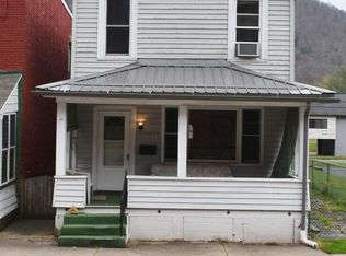 1320 Erie Ave, Renovo, PA 17764